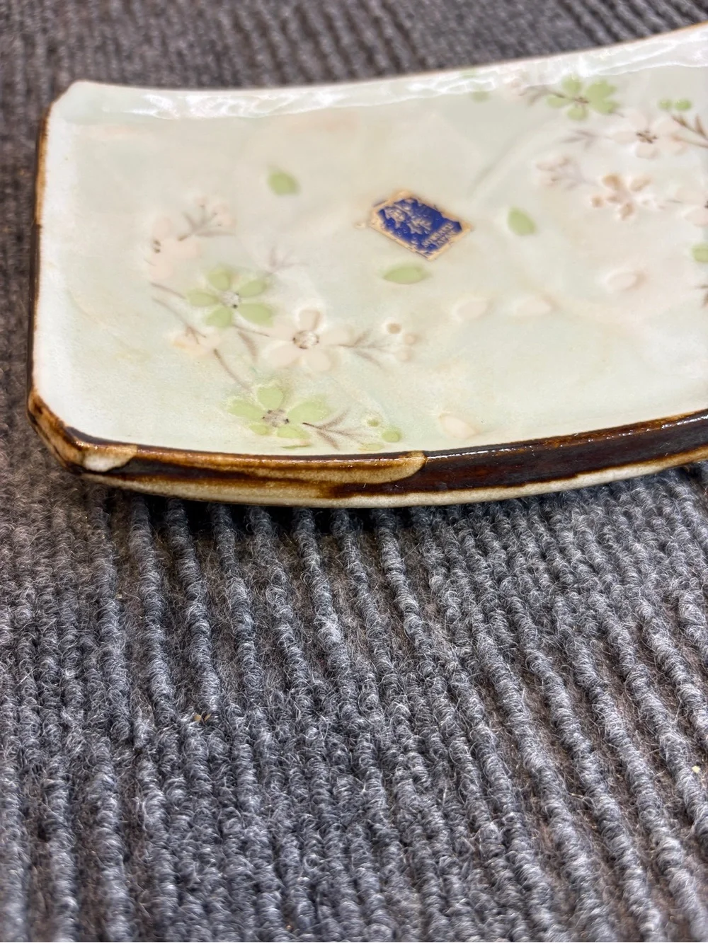 Japanese-made porcelain jewelry tray/soap dish/sushi plate/ w/cherry blossoms